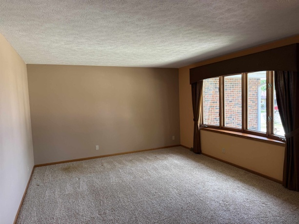 2109 Cimarron, FREEPORT, Illinois 61032, 3 Bedrooms Bedrooms, ,2 BathroomsBathrooms,House,For Sale,Cimarron,202604514