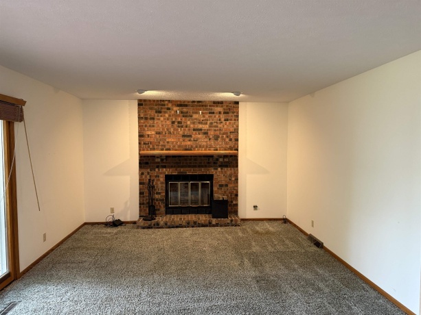 2109 Cimarron, FREEPORT, Illinois 61032, 3 Bedrooms Bedrooms, ,2 BathroomsBathrooms,House,For Sale,Cimarron,202604514