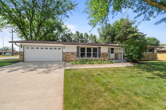 216 Linder, ROCHELLE, Illinois 61068, 3 Bedrooms Bedrooms, ,1 BathroomBathrooms,House,For Sale,Linder,202604515