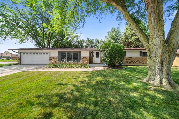 216 Linder, ROCHELLE, Illinois 61068, 3 Bedrooms Bedrooms, ,1 BathroomBathrooms,House,For Sale,Linder,202604515