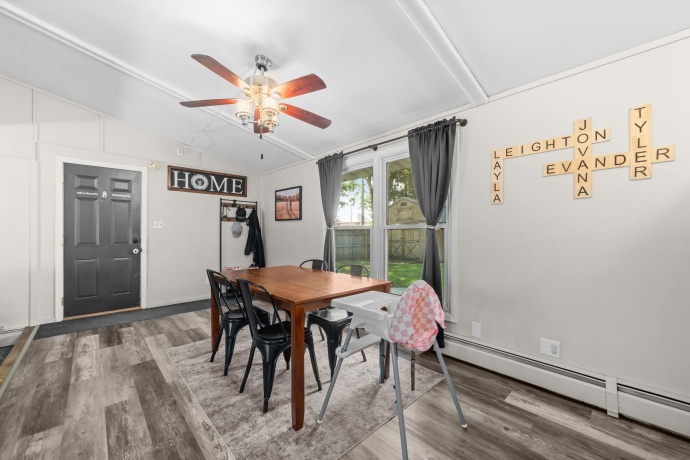 216 Linder, ROCHELLE, Illinois 61068, 3 Bedrooms Bedrooms, ,1 BathroomBathrooms,House,For Sale,Linder,202604515