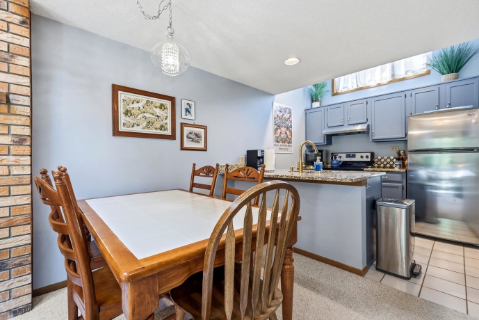20 Valleywood, GALENA, Illinois 61036, 2 Bedrooms Bedrooms, ,2 BathroomsBathrooms,Condominium,For Sale,Valleywood,202604516