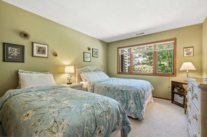 20 Valleywood, GALENA, Illinois 61036, 2 Bedrooms Bedrooms, ,2 BathroomsBathrooms,Condominium,For Sale,Valleywood,202604516