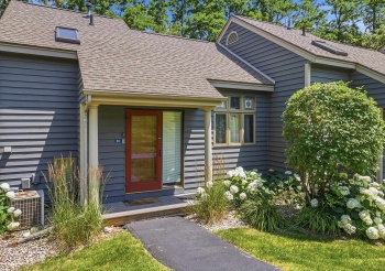 20 Valleywood, GALENA, Illinois 61036, 2 Bedrooms Bedrooms, ,2 BathroomsBathrooms,Condominium,For Sale,Valleywood,202604516