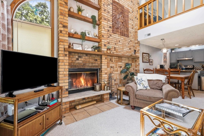 20 Valleywood, GALENA, Illinois 61036, 2 Bedrooms Bedrooms, ,2 BathroomsBathrooms,Condominium,For Sale,Valleywood,202604516