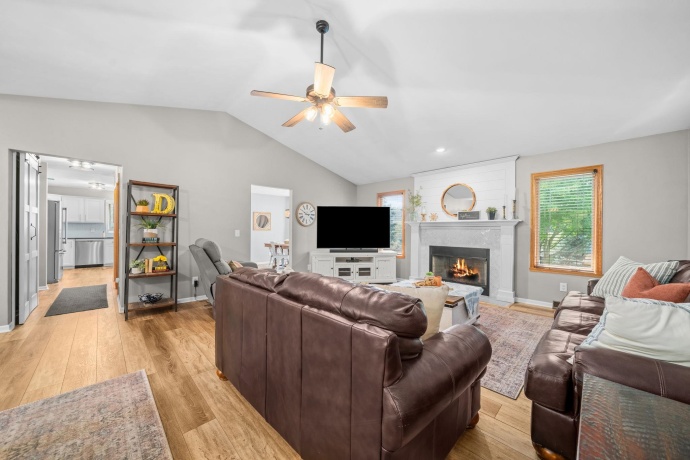 11808 Tar Heel, ROCKTON, Illinois 61072, 3 Bedrooms Bedrooms, ,3 BathroomsBathrooms,House,For Sale,Tar Heel,202604518
