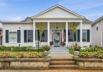 908 Park, GALENA, Illinois 61036, 4 Bedrooms Bedrooms, ,3 BathroomsBathrooms,House,For Sale,Park,202604519