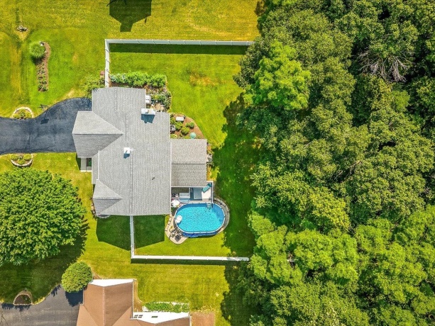 6937 Summit, BYRON, Illinois 61010, 4 Bedrooms Bedrooms, ,2 BathroomsBathrooms,House,For Sale,Summit,202604520