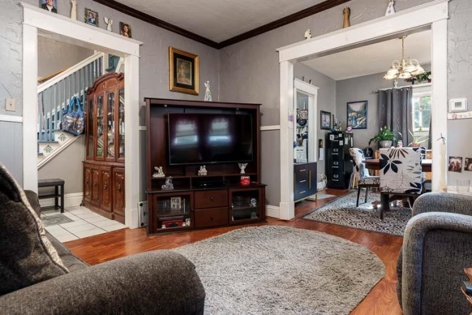 1810 8th, ROCKFORD, Illinois 61104, 3 Bedrooms Bedrooms, ,1 BathroomBathrooms,House,For Sale,8th,202604521