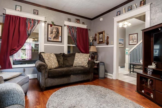 1810 8th, ROCKFORD, Illinois 61104, 3 Bedrooms Bedrooms, ,1 BathroomBathrooms,House,For Sale,8th,202604521