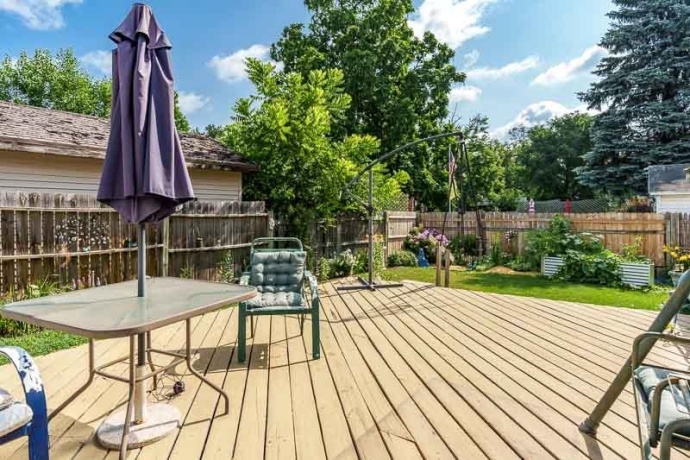 1810 8th, ROCKFORD, Illinois 61104, 3 Bedrooms Bedrooms, ,1 BathroomBathrooms,House,For Sale,8th,202604521
