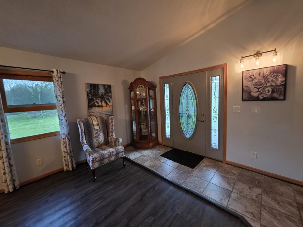 1388 Melwood, ROCKFORD, Illinois 61108, 3 Bedrooms Bedrooms, ,2 BathroomsBathrooms,House,For Sale,Melwood,202604525