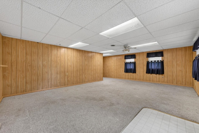 3646 ALGONQUIN, ROCKFORD, Illinois 61102, 3 Bedrooms Bedrooms, ,2 BathroomsBathrooms,House,For Sale,ALGONQUIN,202604526