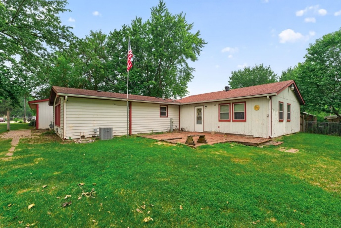 3646 ALGONQUIN, ROCKFORD, Illinois 61102, 3 Bedrooms Bedrooms, ,2 BathroomsBathrooms,House,For Sale,ALGONQUIN,202604526