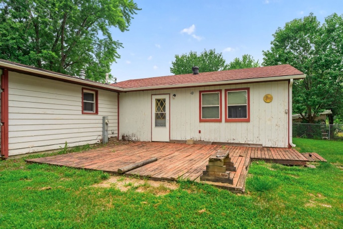 3646 ALGONQUIN, ROCKFORD, Illinois 61102, 3 Bedrooms Bedrooms, ,2 BathroomsBathrooms,House,For Sale,ALGONQUIN,202604526