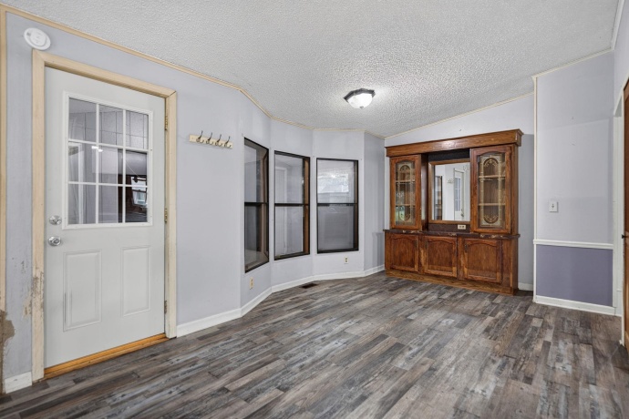 3646 ALGONQUIN, ROCKFORD, Illinois 61102, 3 Bedrooms Bedrooms, ,2 BathroomsBathrooms,House,For Sale,ALGONQUIN,202604526