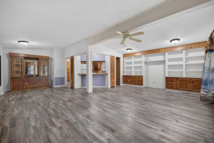 3646 ALGONQUIN, ROCKFORD, Illinois 61102, 3 Bedrooms Bedrooms, ,2 BathroomsBathrooms,House,For Sale,ALGONQUIN,202604526
