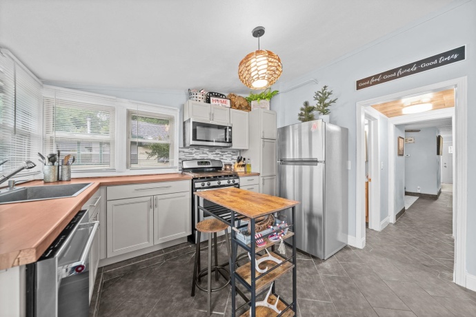 2763 Brooks Island, OREGON, Illinois 61061, 2 Bedrooms Bedrooms, ,2 BathroomsBathrooms,House,For Sale,Brooks Island,202604528