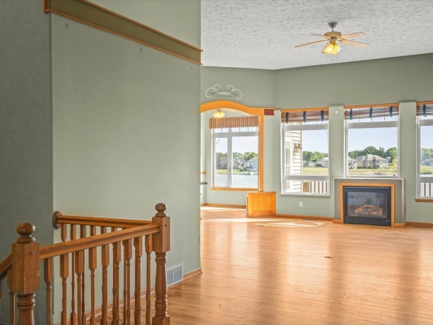 3729 Lakeview, WINNEBAGO, Illinois 61088, 4 Bedrooms Bedrooms, ,3 BathroomsBathrooms,Condominium,For Sale,Lakeview,202604529