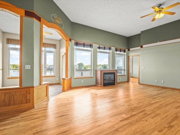 3729 Lakeview, WINNEBAGO, Illinois 61088, 4 Bedrooms Bedrooms, ,3 BathroomsBathrooms,Condominium,For Sale,Lakeview,202604529