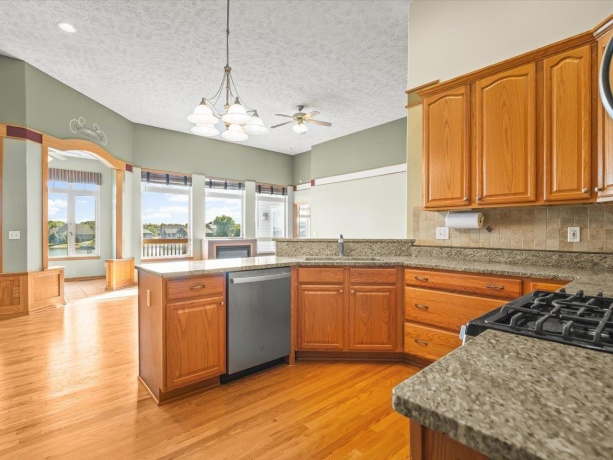 3729 Lakeview, WINNEBAGO, Illinois 61088, 4 Bedrooms Bedrooms, ,3 BathroomsBathrooms,Condominium,For Sale,Lakeview,202604529