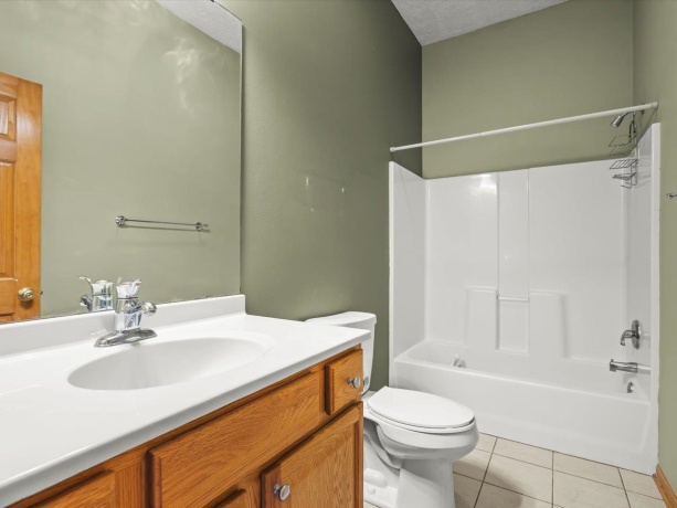 3729 Lakeview, WINNEBAGO, Illinois 61088, 4 Bedrooms Bedrooms, ,3 BathroomsBathrooms,Condominium,For Sale,Lakeview,202604529