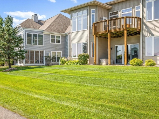 3729 Lakeview, WINNEBAGO, Illinois 61088, 4 Bedrooms Bedrooms, ,3 BathroomsBathrooms,Condominium,For Sale,Lakeview,202604529
