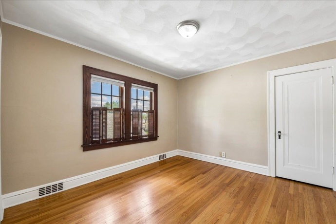 905 18th, ROCKFORD, Illinois 61104, ,2 Units,For Sale,18th,202604180