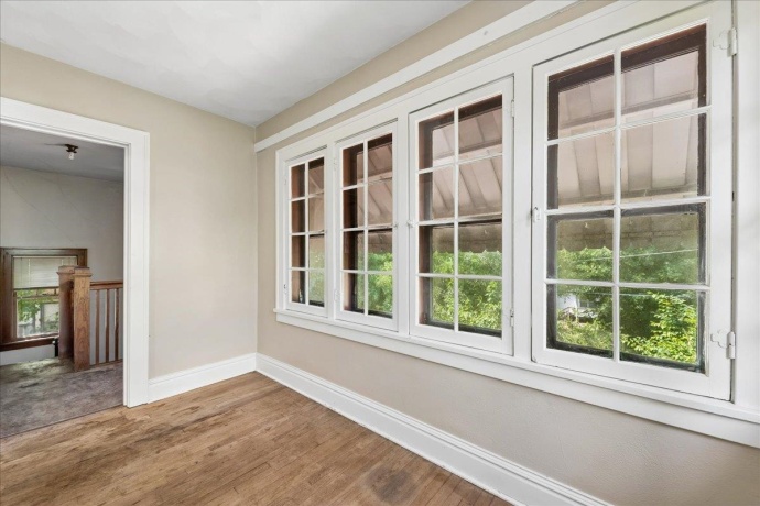 905 18th, ROCKFORD, Illinois 61104, ,2 Units,For Sale,18th,202604180