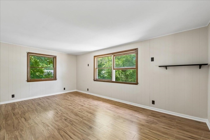 905 18th, ROCKFORD, Illinois 61104, ,2 Units,For Sale,18th,202604180