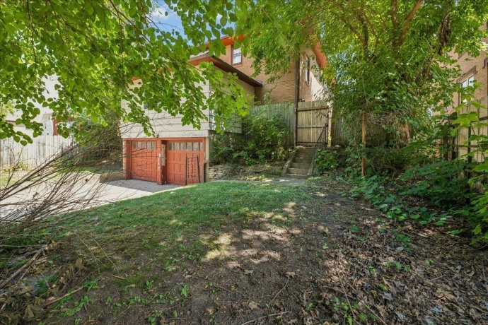 905 18th, ROCKFORD, Illinois 61104, ,2 Units,For Sale,18th,202604180