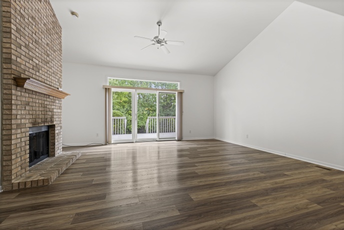 2947 Troon, ROCKFORD, Illinois 61114, 2 Bedrooms Bedrooms, ,2 BathroomsBathrooms,Condominium,For Sale,Troon,202604531