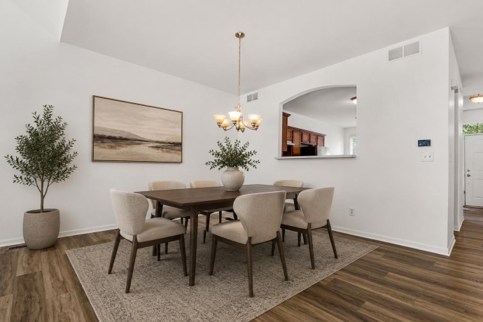 2947 Troon, ROCKFORD, Illinois 61114, 2 Bedrooms Bedrooms, ,2 BathroomsBathrooms,Condominium,For Sale,Troon,202604531