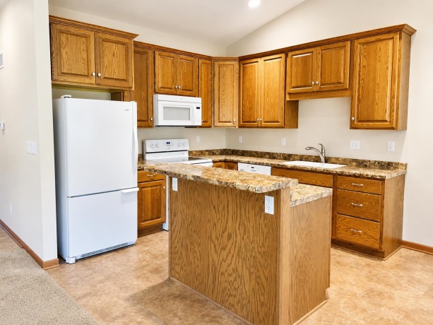 621 Hewitt, FORRESTON, Illinois 61030, 2 Bedrooms Bedrooms, ,2 BathroomsBathrooms,House,For Sale,Hewitt,202604530