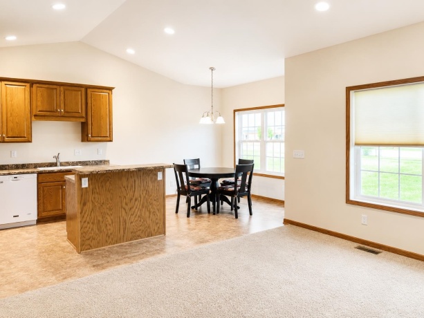621 Hewitt, FORRESTON, Illinois 61030, 2 Bedrooms Bedrooms, ,2 BathroomsBathrooms,House,For Sale,Hewitt,202604530