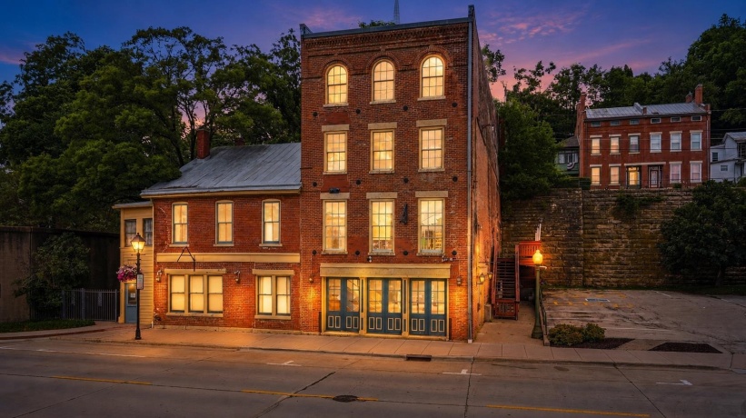 515 Main, GALENA, Illinois 61036, ,Commercial,For Sale,Main,202604533