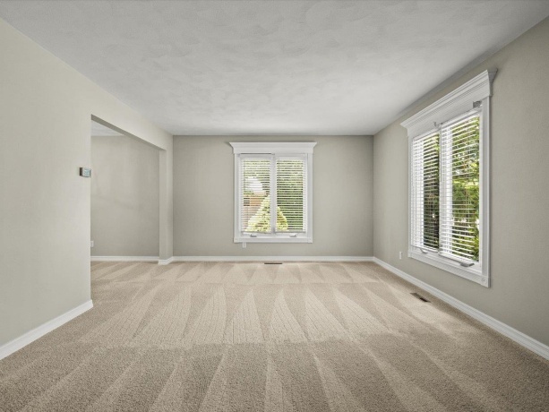 1770 Sweetbriar, ROCKFORD, Illinois 61107, 4 Bedrooms Bedrooms, ,2 BathroomsBathrooms,House,For Sale,Sweetbriar,202604535