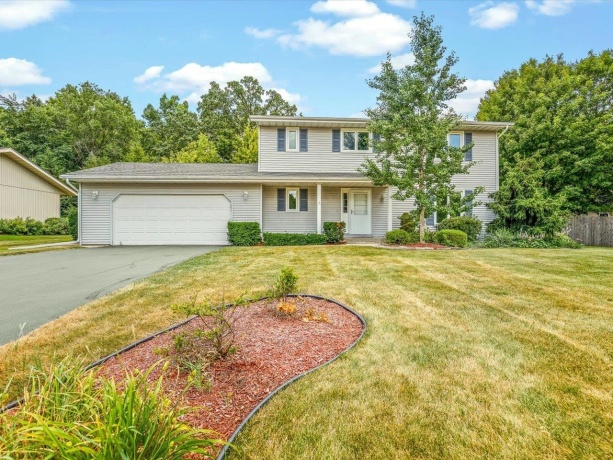 1770 Sweetbriar, ROCKFORD, Illinois 61107, 4 Bedrooms Bedrooms, ,2 BathroomsBathrooms,House,For Sale,Sweetbriar,202604535
