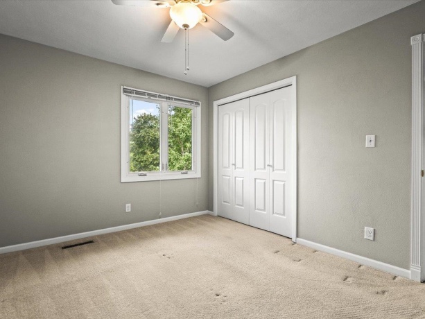 1770 Sweetbriar, ROCKFORD, Illinois 61107, 4 Bedrooms Bedrooms, ,2 BathroomsBathrooms,House,For Sale,Sweetbriar,202604535