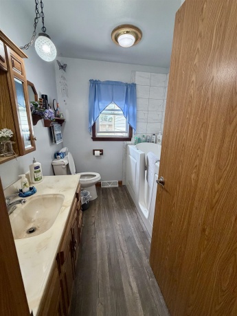 5939 Vesper, SOUTH BELOIT, Illinois 61080, 3 Bedrooms Bedrooms, ,2 BathroomsBathrooms,House,For Sale,Vesper,202604536