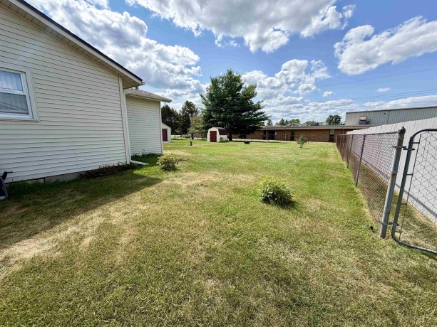 5939 Vesper, SOUTH BELOIT, Illinois 61080, 3 Bedrooms Bedrooms, ,2 BathroomsBathrooms,House,For Sale,Vesper,202604536