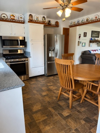 5939 Vesper, SOUTH BELOIT, Illinois 61080, 3 Bedrooms Bedrooms, ,2 BathroomsBathrooms,House,For Sale,Vesper,202604536