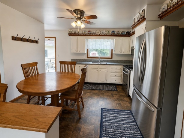 5939 Vesper, SOUTH BELOIT, Illinois 61080, 3 Bedrooms Bedrooms, ,2 BathroomsBathrooms,House,For Sale,Vesper,202604536