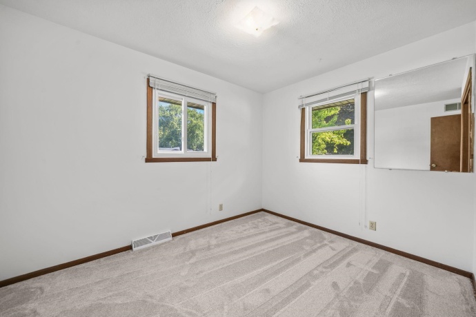 6851 Stong Box, ROSCOE, Illinois 61073, 3 Bedrooms Bedrooms, ,1 BathroomBathrooms,House,For Sale,Stong Box,202604537