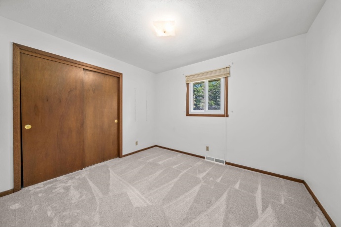 6851 Stong Box, ROSCOE, Illinois 61073, 3 Bedrooms Bedrooms, ,1 BathroomBathrooms,House,For Sale,Stong Box,202604537