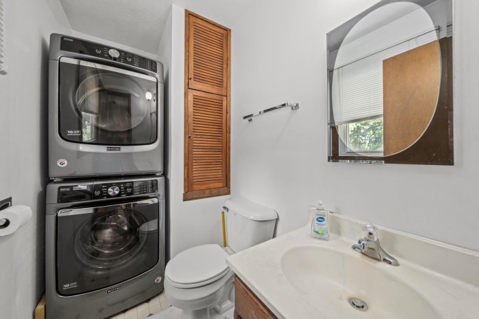 6851 Stong Box, ROSCOE, Illinois 61073, 3 Bedrooms Bedrooms, ,1 BathroomBathrooms,House,For Sale,Stong Box,202604537