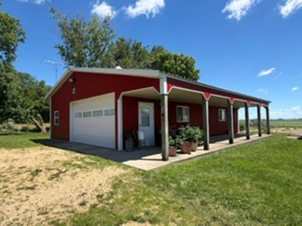 2074 Prairie, ASHTON, Illinois 61006, 2 Bedrooms Bedrooms, ,1 BathroomBathrooms,House,For Sale,Prairie,202603710