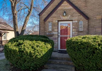 1656 Oakwood, BELOIT, Wisconsin 53511, 4 Bedrooms Bedrooms, ,3 BathroomsBathrooms,House,For Sale,Oakwood,202601714