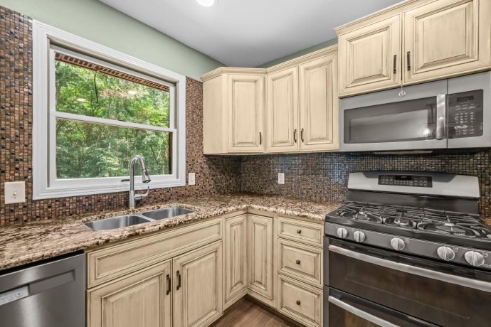 6475 Possum, OREGON, Illinois 61061, 4 Bedrooms Bedrooms, ,2 BathroomsBathrooms,House,For Sale,Possum,202604541