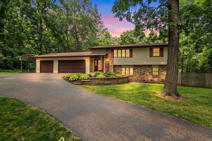 6475 Possum, OREGON, Illinois 61061, 4 Bedrooms Bedrooms, ,2 BathroomsBathrooms,House,For Sale,Possum,202604541